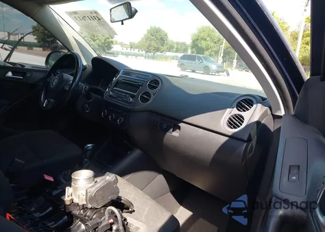 2014 Volkswagen Tiguan S from USA, damaged, VIN WVGAV3AX4EW535576